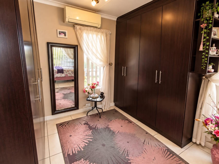 3 Bedroom Property for Sale in Heiderand Western Cape